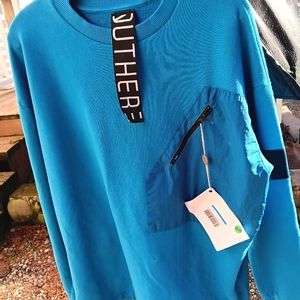 NWT OUTHERE  TERRY CLOTH COTTON CREWNECK SWEATSHIRT MEDIUM
